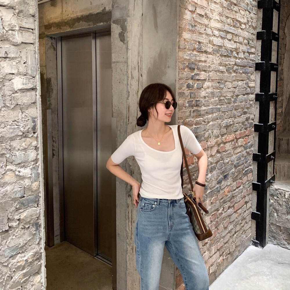 b697d7c22a431058cc7fe8ca86ebed0e.jpg