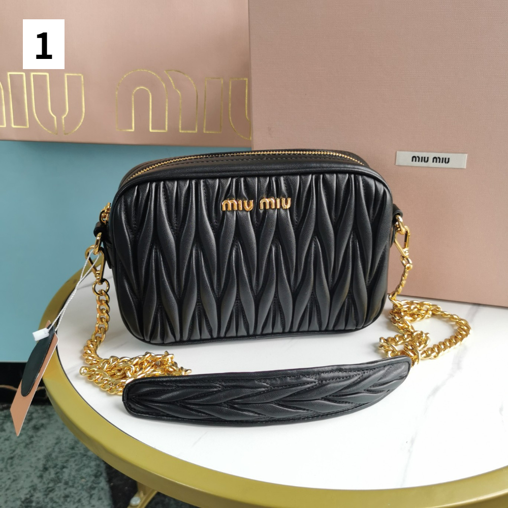 be5d11fe8ede47cb8bdf2a50e22741d7.jpg
