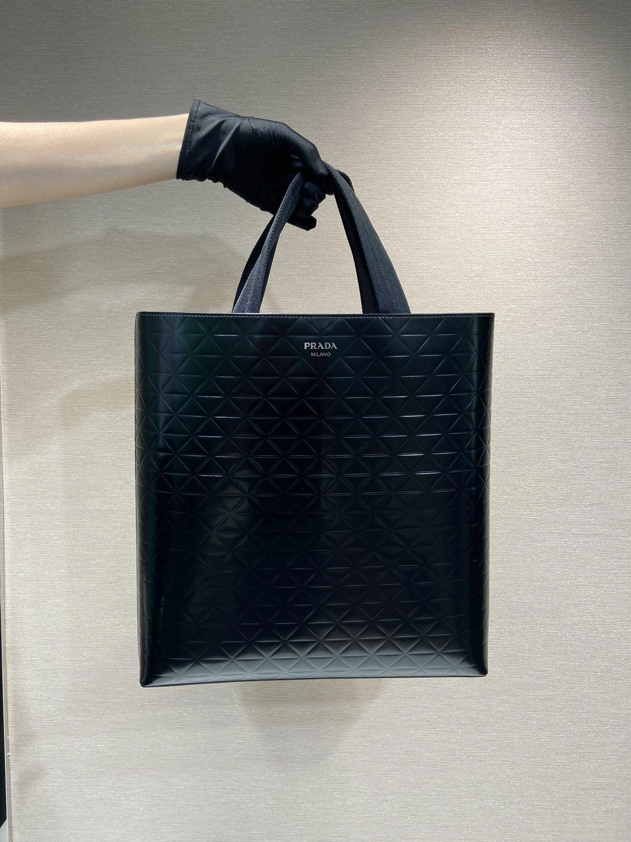8cce357079f40.jpg