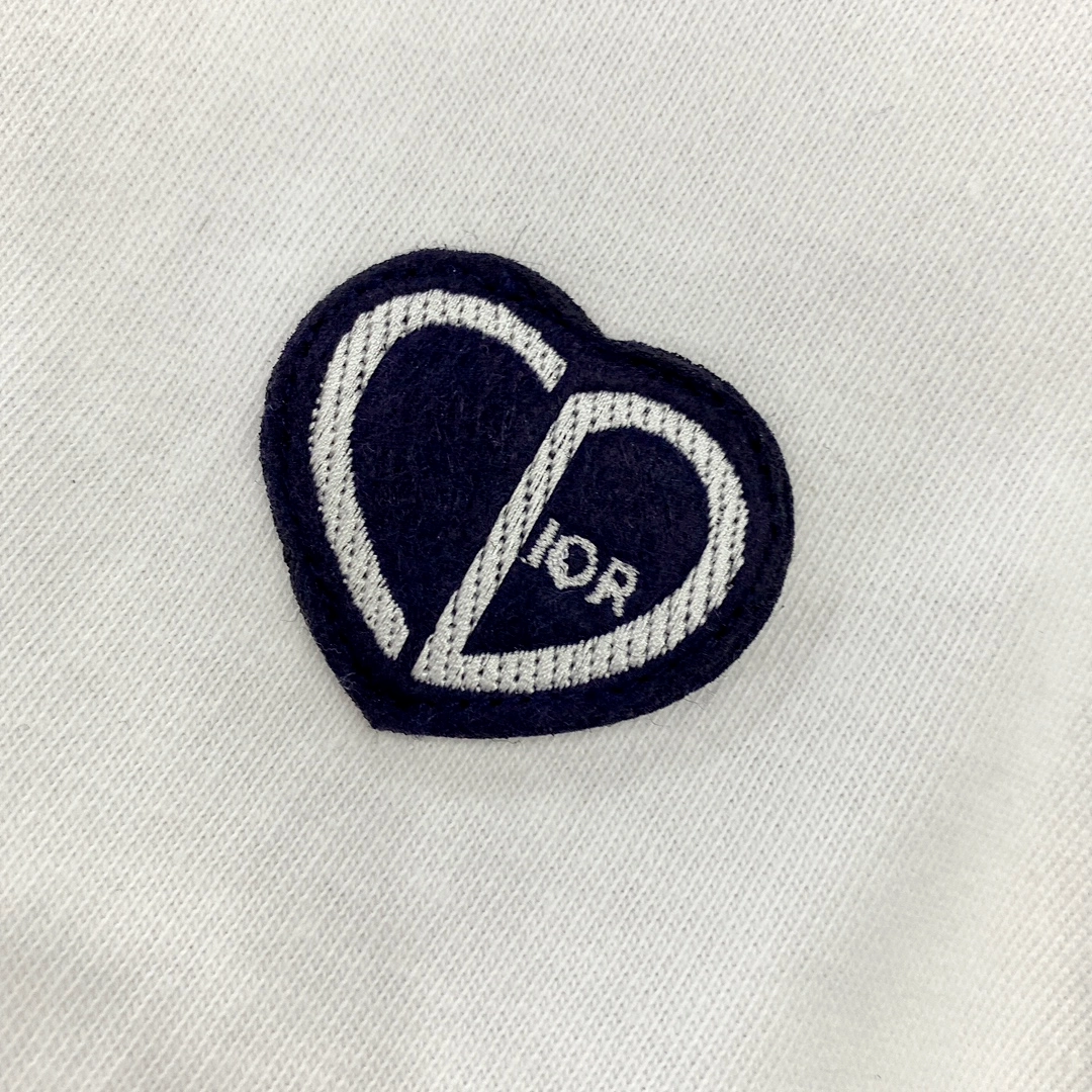 f827519e8dc24.jpg