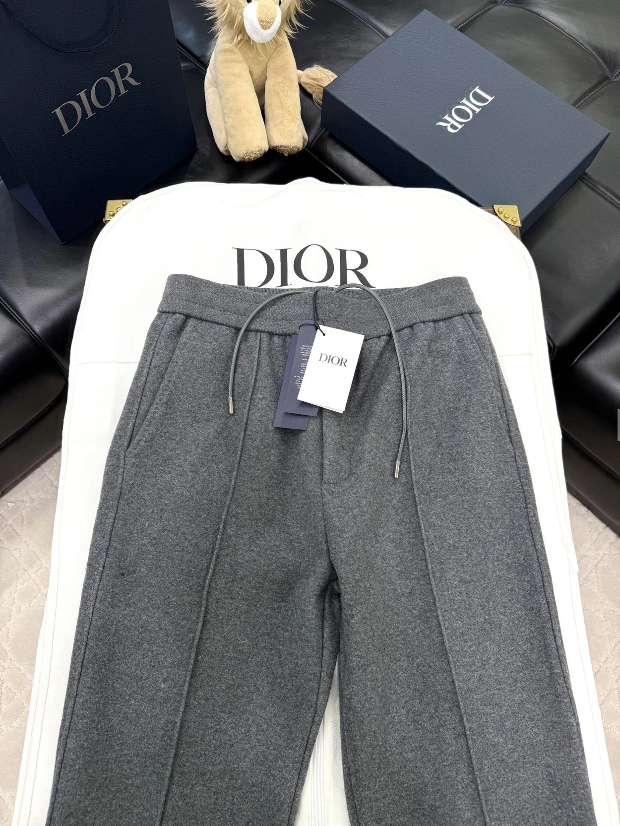 597dbd3489e9c.jpg