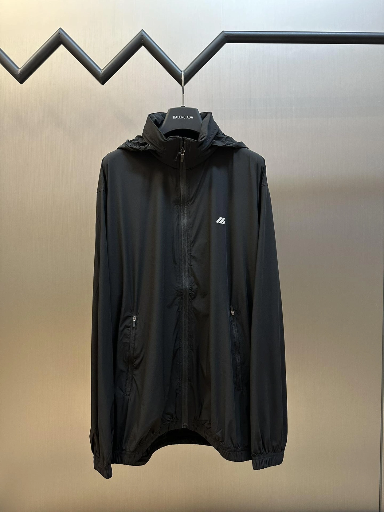 4e324c80388c5.jpg