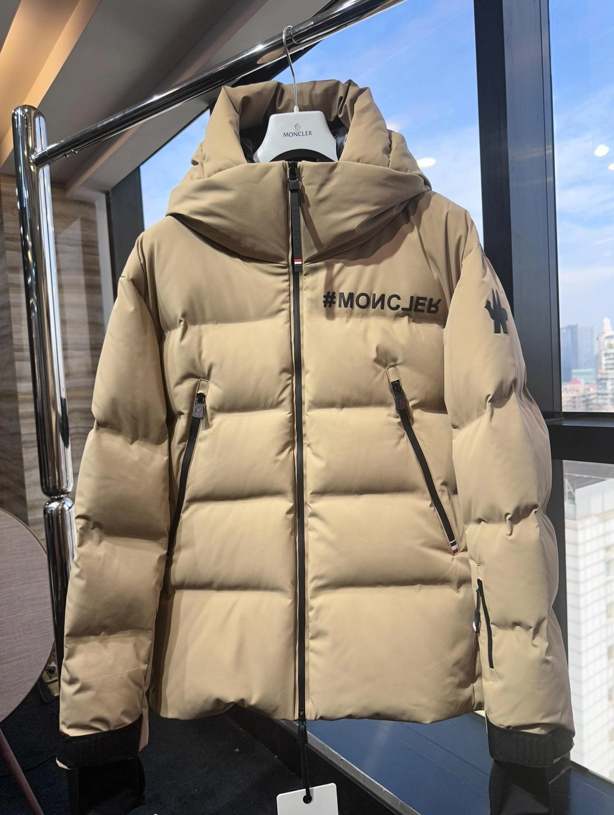 6b50464a858c5.jpg