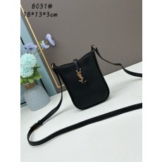 [고퀄리티] 입생로랑 LE 5A 버티컬 백 [블랙]