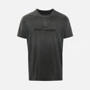 메종마르지엘라 리버스 로고 티셔츠 【매장-90만원대】
SOLDOUT
