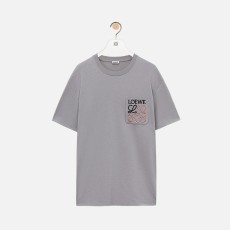 로에베 코튼 레귤러 핏 티셔츠 【매장-100만원대】
SOLDOUT