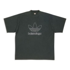 발렌시아가 x 아디다스 오버사이즈 그린 티셔츠 【매장-110만원대】
SOLDOUT