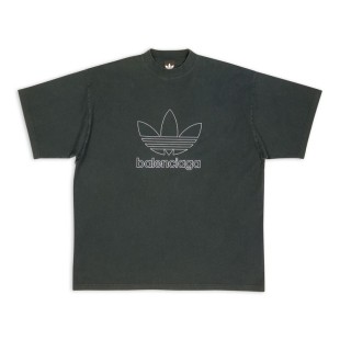 발렌시아가 x 아디다스 오버사이즈 그린 티셔츠 【매장-110만원대】
SOLDOUT