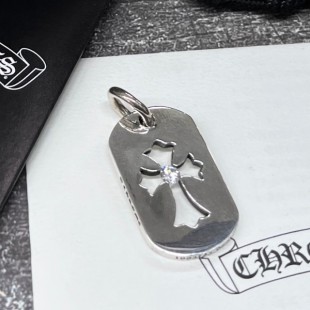 크롬하츠 PLUS CROSS DOGTAG 센터 다이아 팬던트